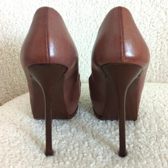 Yves Saint Laurent - 2 Tone Brown Leather Tribtoo Pumps - Picture 6 of 12
